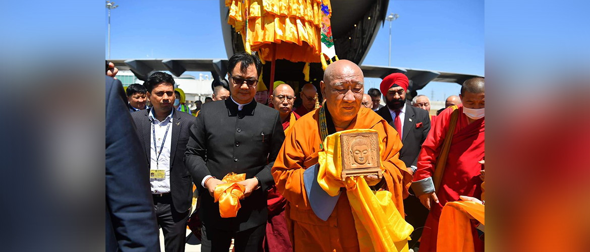 History was made when Indian Kapilvastu Buddha relics were displayed along with Mongolian Buddha Relics at Gandan Monastery. An estimated 200,000 Mongolian devotees reported to havepaid respects during 12 days' exposition starting on Buddha Day on June 14.